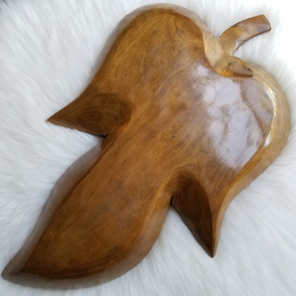 Boho Vintage Leaf Shaped Wooden Tray - Picture 4 of 13